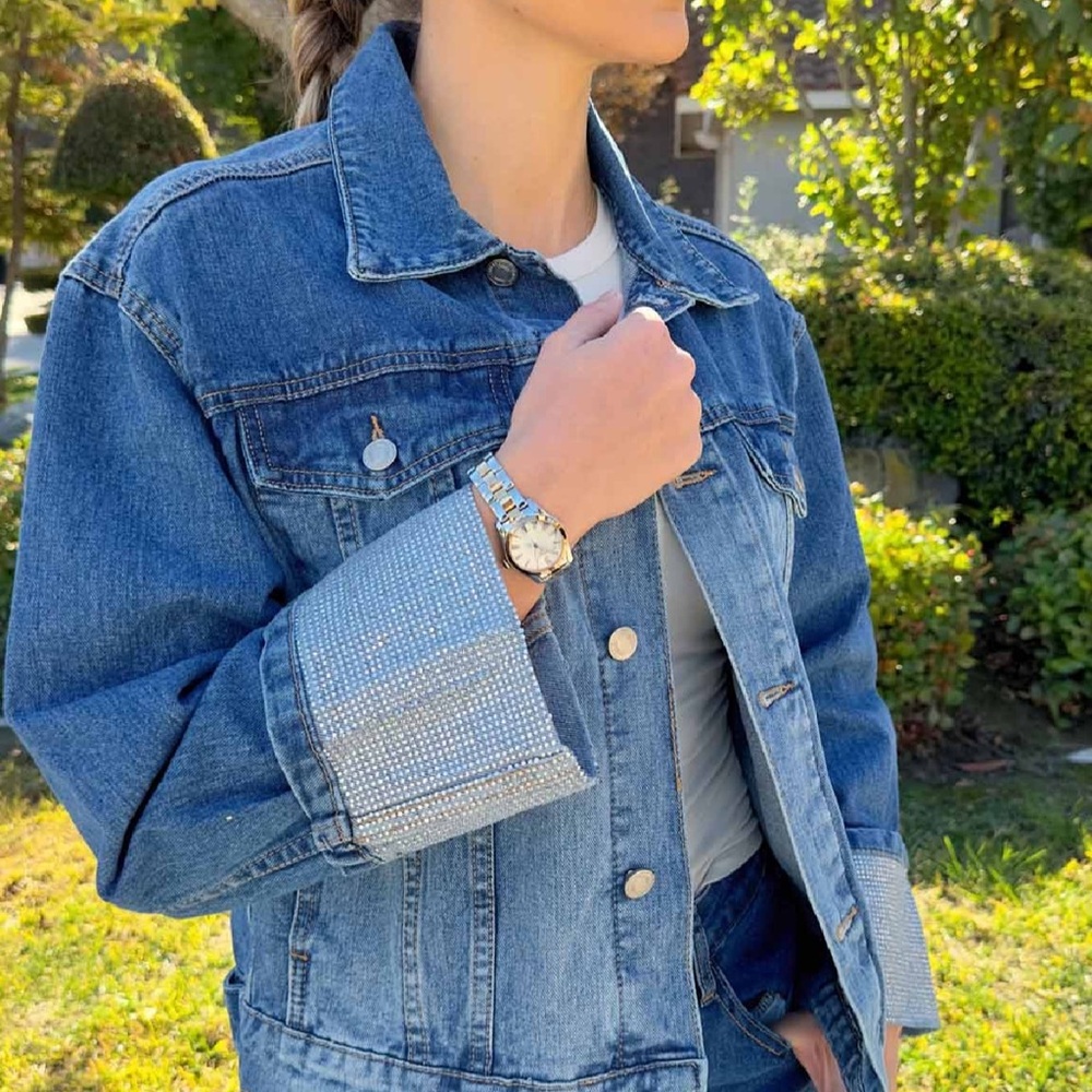 Classic Blue Denim Jacket With Rhinestone - Picture 2 of 2